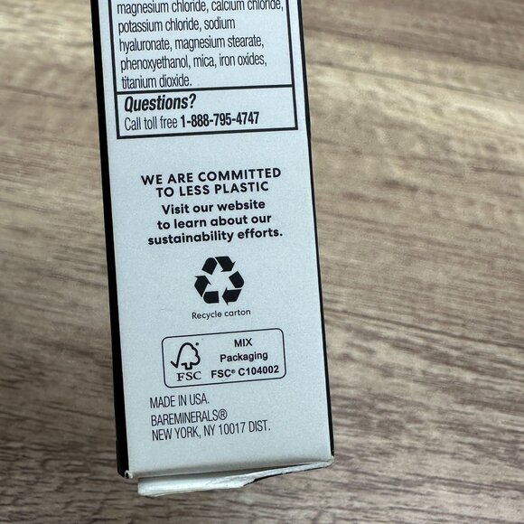 bareMinerals Complexion Rescue Brightening Concealer Medium Deep Tan Amber 10 ml - Picture 6 of 11